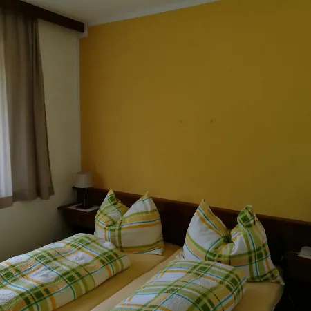 Seehaus Brugger Appartement Altossiach
